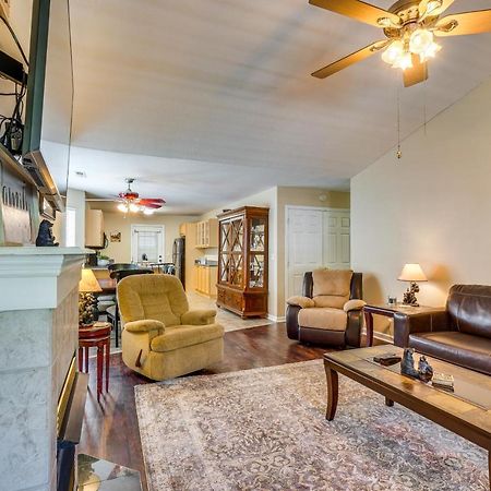 Pigeon Forge Home With Screened Porch, 3 Mi To Town! Buitenkant foto
